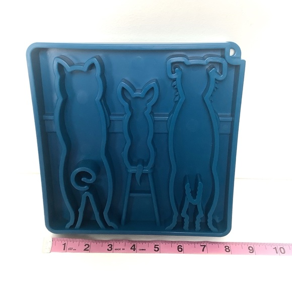 NWT Enrichment slow feed pet dish - Picture 6 of 6